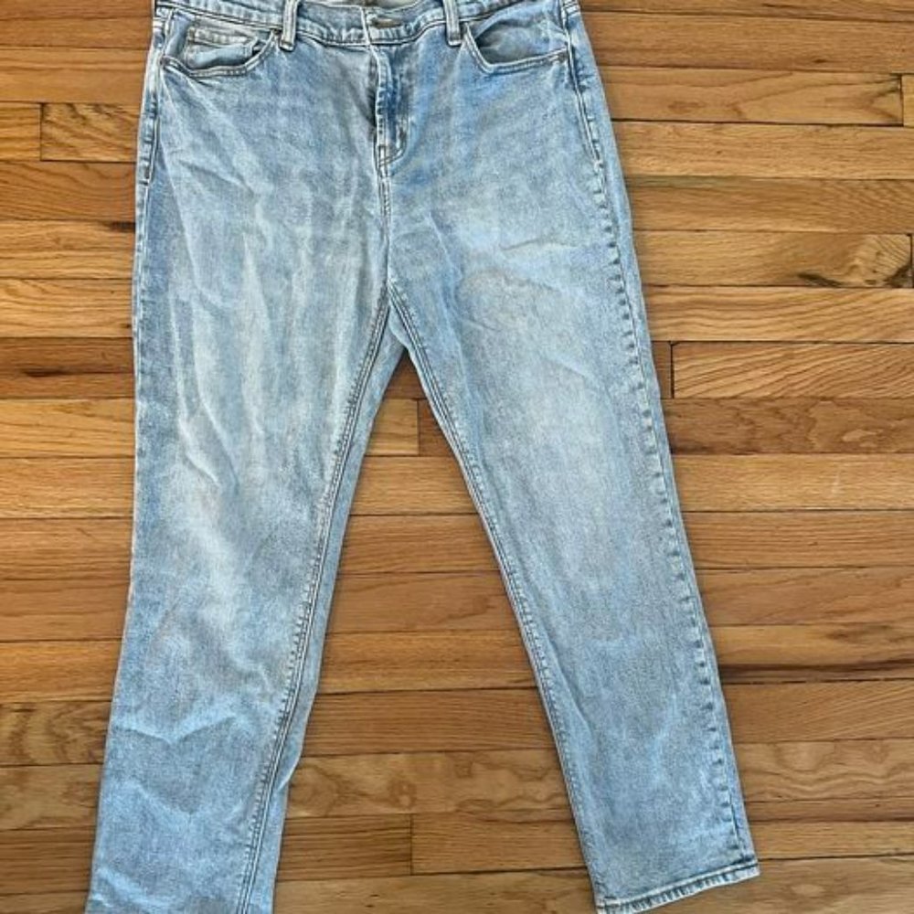 Curvy High-Waisted  Mom Jeans